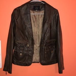 VINTAGE LEATHER JACKET
